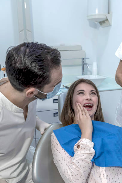 Best Dentist for Tooth Abscess  in Delta, OH